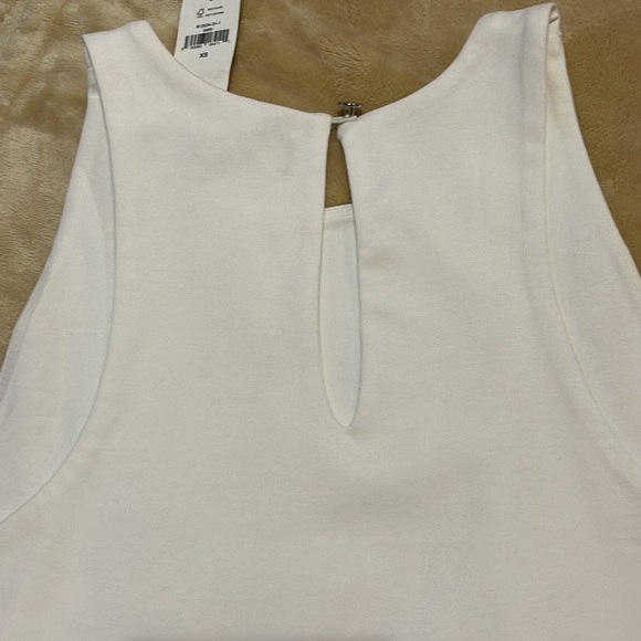 Banana republic body suits. - Picture 6 of 9